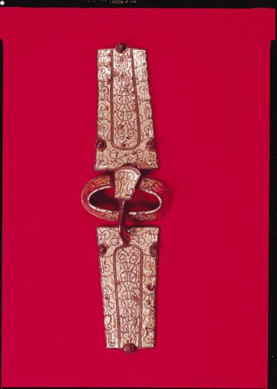Klamra do paska, z cmentarza w Escolives-Sainte-Camille, Yonne (srebrna) autorstwa Merovingian