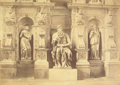 Grób papieża Juliusza II (1453-1513) fragment Mojżesza po bokach Lei i Racheli autorstwa Michelangelo Buonarroti
