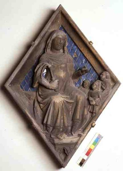 Gramatyka, płytka reliefowa z Campanile (marmurowa i ceramiczna) autorstwa Micheli Gino