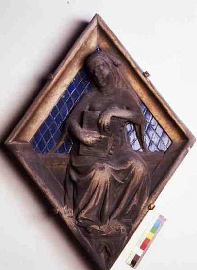 Muzyka, reliefowa płytka z Campanile (ceramiczna i marmurowa) autorstwa Micheli Gino