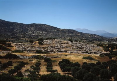 Sztuka minojska: miejsce starożytnego miasta Gournia autorstwa Minoan