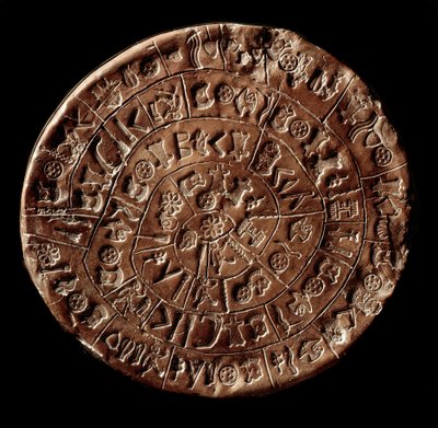 Dysk Fajstos (Dysk Fajstos, Dysk Fajstos) (sztuka minojska - 1700 - 1600 pne) pokryty hieroglifami. autorstwa Minoan