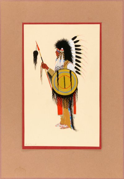 Cheyenne Warrior w piórkowym nakryciu głowy z tarczą, ca. 1915-1937. autorstwa Monroe Tsatoke