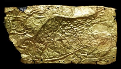 Złota osłona na szklaną tabliczkę w kształcie wazonu autorstwa Mycenaean