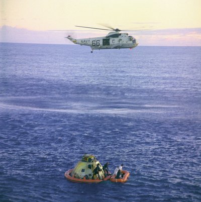 Apollo 10 - NASA, 1969. autorstwa NASA Images