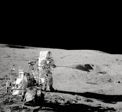 Apollo 14 - NASA, 1971. autorstwa NASA Images