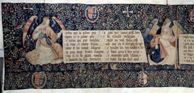 Powieszenie Objawienia (1373-1383), aniołowie niosący narzędzia Męki Pańskiej. Gobelin autorstwa Nicolasa Bataille