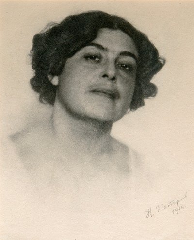 Portret rosyjskiej aktorki Woronec, c1916 autorstwa Nikolai Petrov