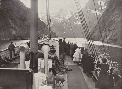 Turystyczny parowiec w Trold Fjord autorstwa Norwegian Photographer