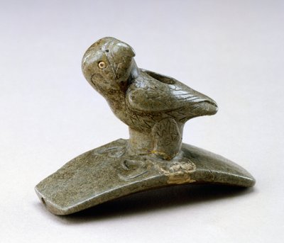 Fajka z wizerunkiem sokoła, 200 pne - 100 ne (kamień i perła rzeczna) autorstwa Ohio Hopewell culture