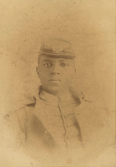 Karta gabinetowa pułkownika Charlesa Younga jako kadeta w West Point, 1889. autorstwa Pach Bros
