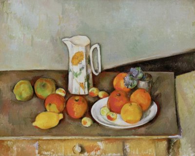 Martwa natura: dzbanek na mleko i owoce na stole autorstwa Paul Cézanne