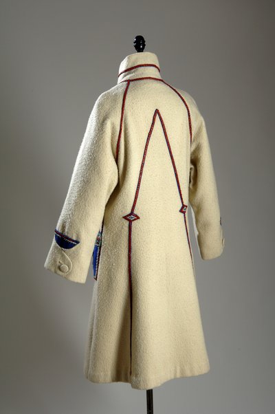 Płaszcz autorstwa Paul Poiret