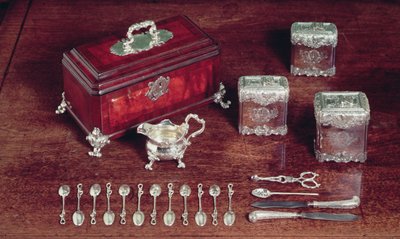 Sprzęt do herbaty, ok.1735 (srebro i drewno) autorstwa Paul de Lamerie