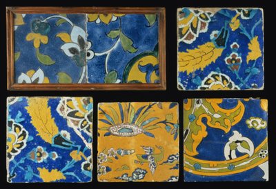 Grupa Safavid Cuerda Seca Tiles (ceramika) autorstwa Persian School