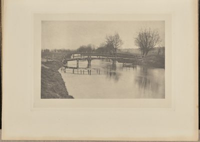 Kładka dla pieszych w pobliżu Cheshunt autorstwa Peter Henry Emerson