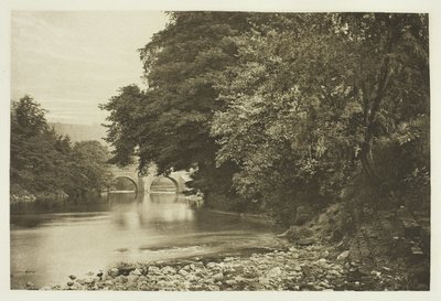 Rowsley Bridge, na rzece Derwent autorstwa Peter Henry Emerson