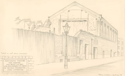 Marylebone Theatre, Londyn, tył teatru przy Mulready Street (pierwotnie Little Church Street) autorstwa Peter Jackson