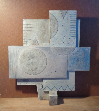 Ziemia-wiatr-ogień, 2020 (rzeźba) autorstwa Peter McClure