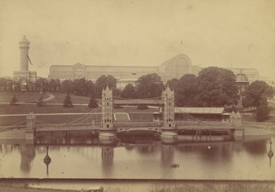 Postęp Kryształowego Pałacu w Sydenham, 1854. autorstwa Philip Henry Delamotte