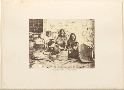 Niezamężne kobiety i dziewczęta ze Spiti autorstwa Philip Henry Egerton