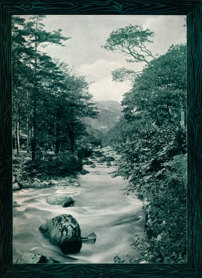Rzeka Lyn, Lynmouth, ok. 1908 r. autorstwa Photochrom Co Ltd of London