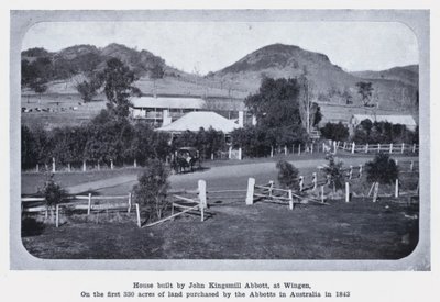 Dom zbudowany przez Johna Kingsmill Abbott, w Wingen, na pierwszych 330 akrach ziemi zakupionej przez Abbottów w Australii w 1843 roku (zdjęcie czarno-białe) autorstwa Photographer Australian