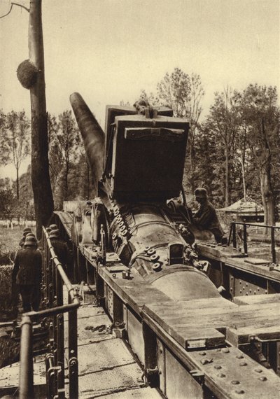 Niemieckie działo kolejowe 380 mm typu używanego w bombardowaniach Verdun i Dunkierki, Francja, I wojna światowa autorstwa Photographer German