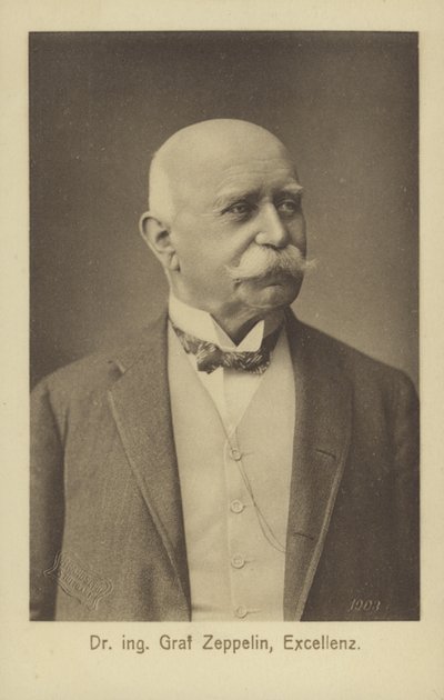 Graf Ferdinand von Zeppelin, niemiecki projektant i konstruktor sterowców (zdjęcie czarno-białe) autorstwa Photographer German
