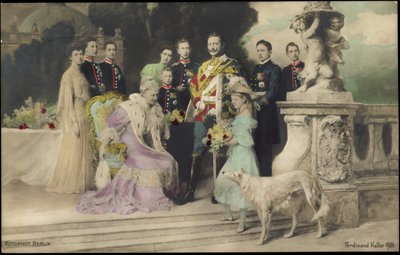 Rodzina cesarska za panowania Wilhelma II, Greyhound, RPH autorstwa Photographer German