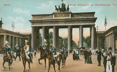 Cesarz Wilhelm II Niemiec przy Bramie Brandenburskiej w Berlinie (zdjęcie kolorowe) autorstwa Photographer German