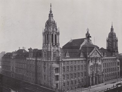 Sąd Rejonowy przy Neue Friedrich-Strasse (zdjęcie czarno-białe) autorstwa Photographer German