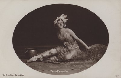 Tamara Karsavina, rosyjska baletnica i nauczycielka baletu (zdjęcie czarno-białe) autorstwa Photographer German