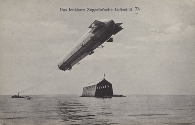 Zeppelin LZ III (zdjęcie czarno-białe) autorstwa Photographer German