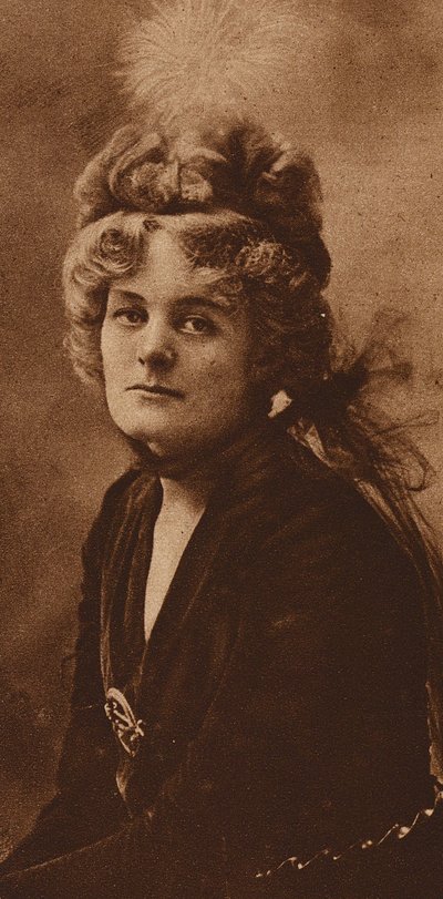 Maud Gonne MacBride, anglo-irlandzka republikanka (zdjęcie czarno-białe) autorstwa Photographer Irish