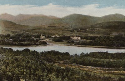 Irlandia Południowa: Kenmare, Hrabstwo Kerry (kolorowe zdjęcie) autorstwa Photographer Irish