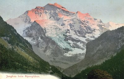Alpenglow, Jungfrau, Szwajcaria (zdjęcie kolorowe) autorstwa Photographer Swiss