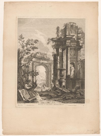 Ruiny starożytnego pomnika Pomnik Ruine d