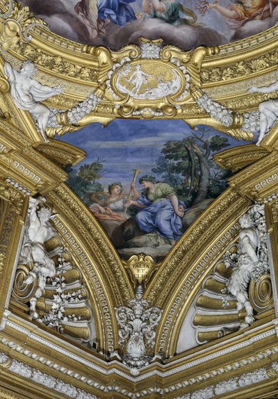 Sala Apolla Sala Apolla detal pendentywu przedstawiającego muzy Thalię i Clio, fresk z ok. 1647 r. autorstwa Pietro da Cortona