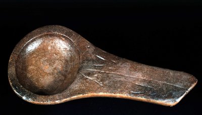 Lampa Magdaleny z Lascaux - Muzeum Starożytności Saint-Germain-en-Laye autorstwa Prehistoric Prehistoric