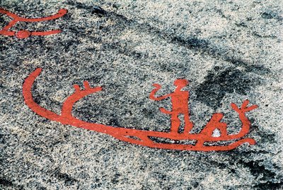 Petroglify z Tanoum przedstawiające mężczyznę na łodzi, Skała Litsleby, Szwecja (grawerowany kamień) autorstwa Prehistoric Prehistoric