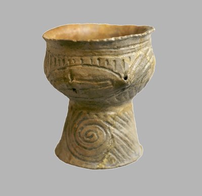 Czara z wężami, 4400-4100 pne autorstwa Prehistoric Russian Culture