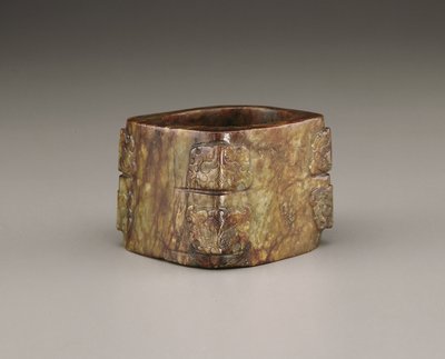 Cong (jade) autorstwa Qing Dynasty Chinese School