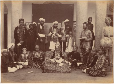 Maharadża z Rewy i koledzy z klasy autorstwa Raja Deen Dayal