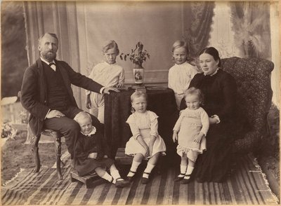 Pan Robert Holtz i rodzina (werso) autorstwa Raja Deen Dayal