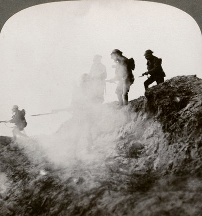 Brytyjscy żołnierze posuwający się pod osłoną gazu i dymu, Francja, I wojna światowa, 1916 autorstwa Realistic Travels Publishers