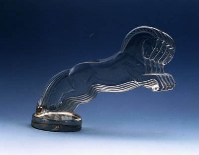 Pięć koni; Pięć koni (maskotka samochodowa) autorstwa Rene Jules Lalique