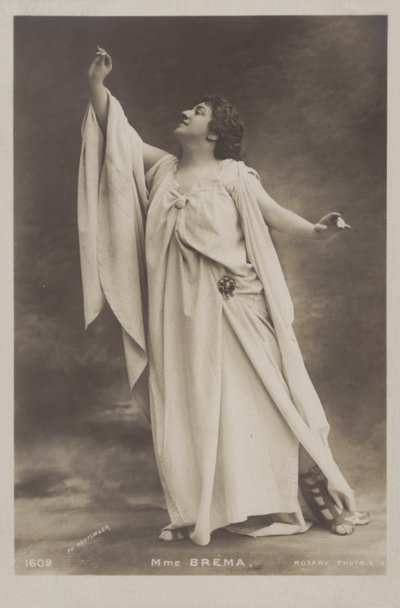Marie Bremen, angielska piosenkarka mezzosopranowa autorstwa Reutlinger Studio