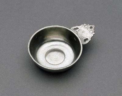 Porringer, ok. 1788-1820 (cyna) autorstwa Richard Sr. Lee
