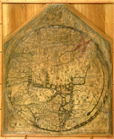 Prieš Mappa, panašus į C.10 autorstwa Richard of Haldingham